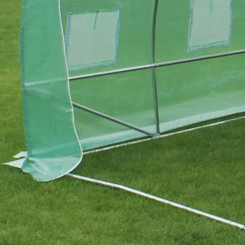 Zapakowany tunel foliowy ogrodowy, gotowy do montażu