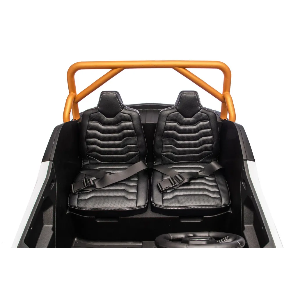 zbliżenie na kierownicę buggy arctic cat wildcat xx