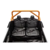 zbliżenie na kierownicę buggy arctic cat wildcat xx