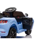 ford mustang mach-e na akumulator niebieski widok z boku