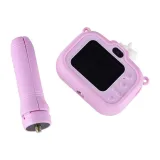 boczne ujęcie dziecięcego aparatu z bajkowym motywem