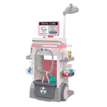 Interaktywny termometr i karta pacjenta na blacie dziecięcego wózka medycznego