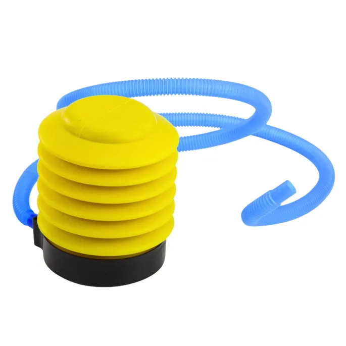 duża piłka pluszowa z kapibarą przeznaczona do zabawy dzieci