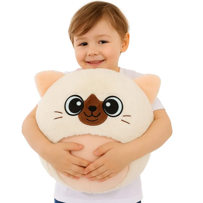 piłka do skakania z uszami i pyszczkiem kota w widoku z boku