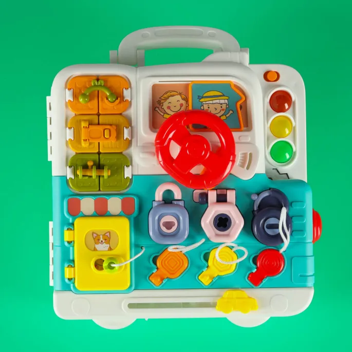 zbliżenie na detale kolorystyczne tablicy manipulacyjnej XXL