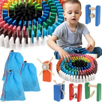 kolorowe drewniane domino rozłożone na podłodze