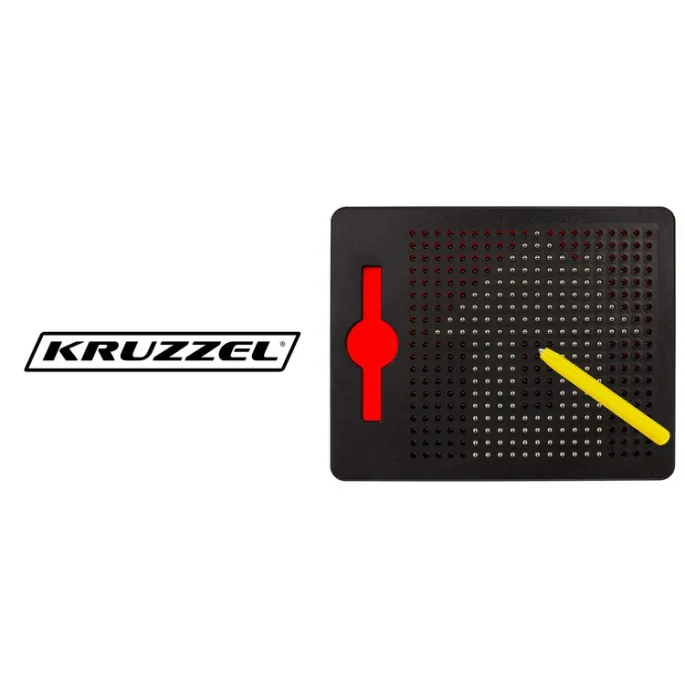 zbliżenie na otworki w tablicy z wypukłymi kulkami