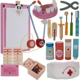 wielokolorowy zestaw lekarski z notatnikiem, syropem i tabletkami