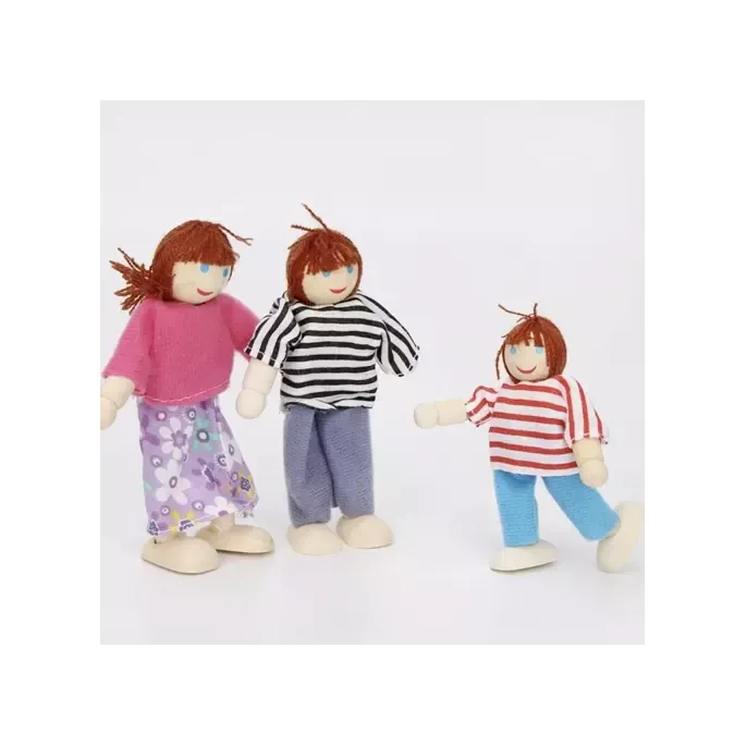 zbiór siedmiu postaci – każdy w innym stroju i rozmiarze