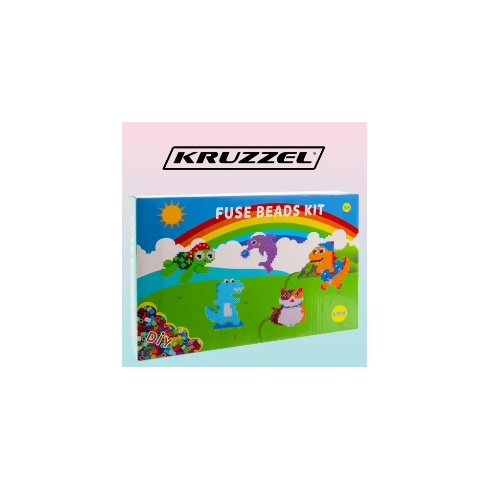 Zbliżenie na kolorowe koraliki do prasowania w pojemniku