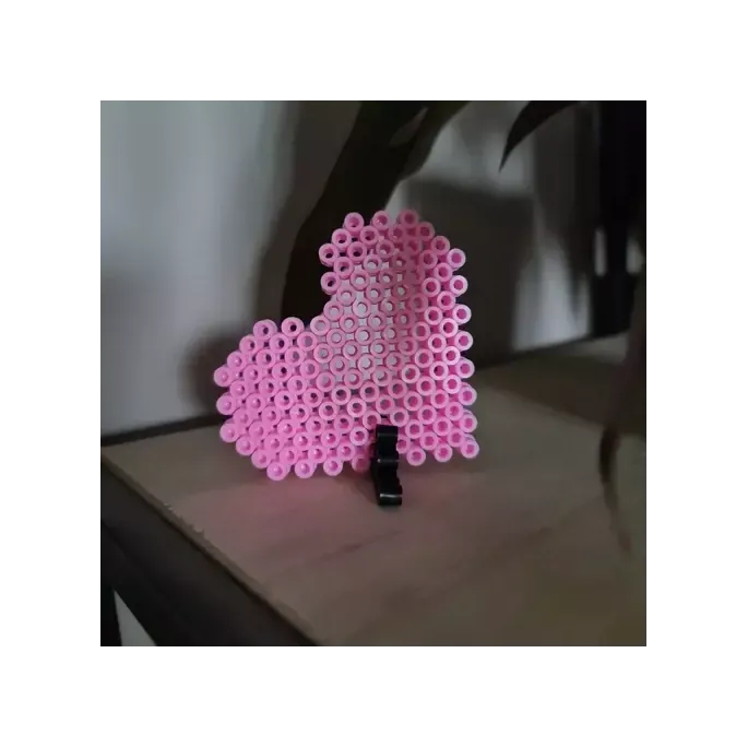 Pęseta z zestawu do prasowania koralików