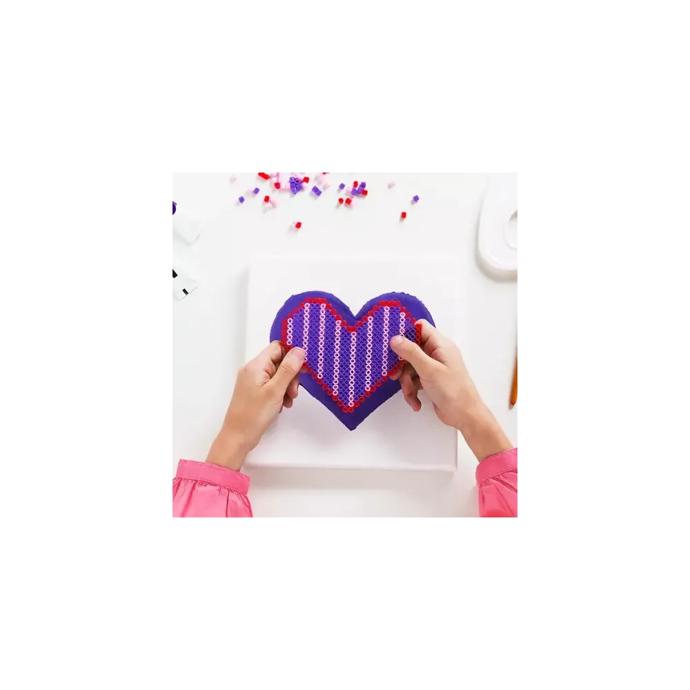 Arkusze pergaminu z zestawu do prasowania koralików