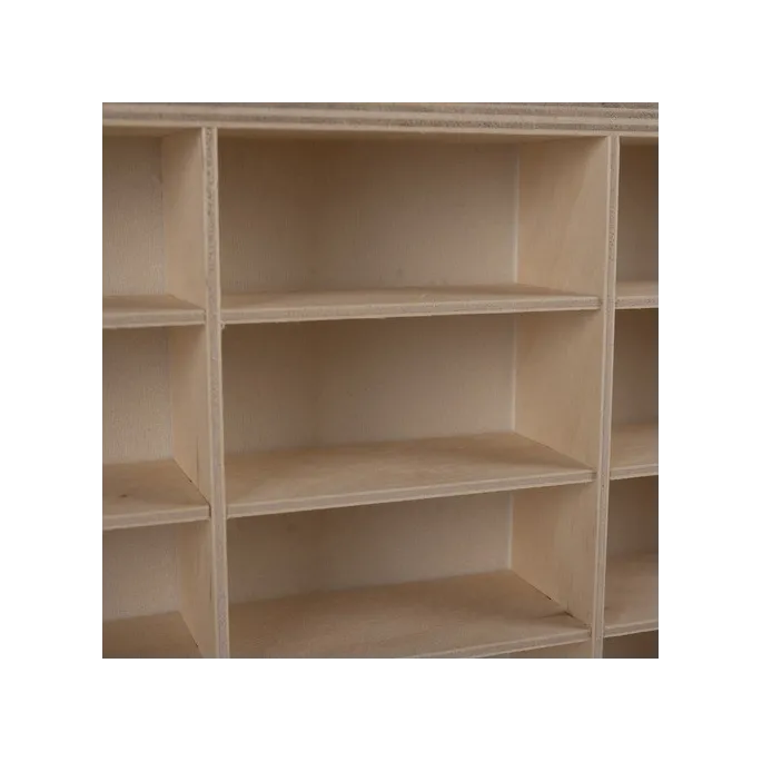 półka z wyjmowanymi przegrodami na samochodziki, widok boczny