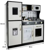 zbliżenie na akcesoria kuchenne dołączone do kuchni kruzzel