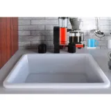 Mikrofalówka z zamykanymi drzwiczkami kuchni dziecięcej