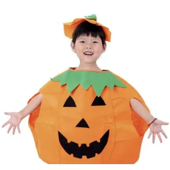 detal zapięcia na rzepy w narzutce dyniowej