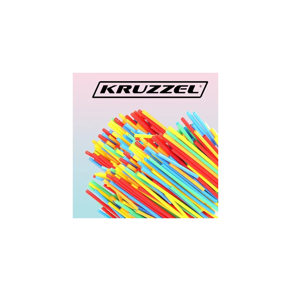 długie i krótkie słomki konstrukcyjne na białym tle