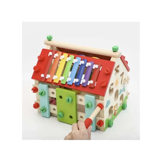 kolorowe kule do wbijania w zabawce drewnianej