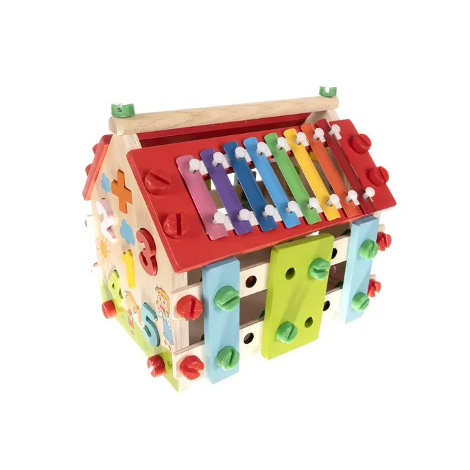 kolorowe detale i akcesoria w zestawie z domkiem kruzzel