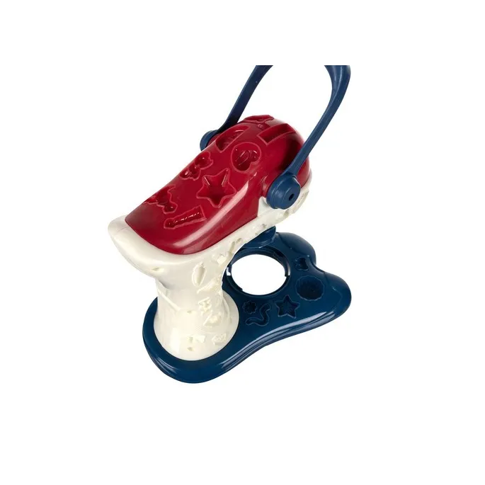 ułożone kolorowe talerzyki oraz pucharki obok mas plastycznych