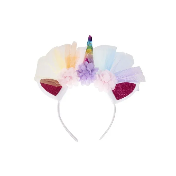 Tęczowa kokarda na spódniczce z zestawu kostiumowego jednorożec