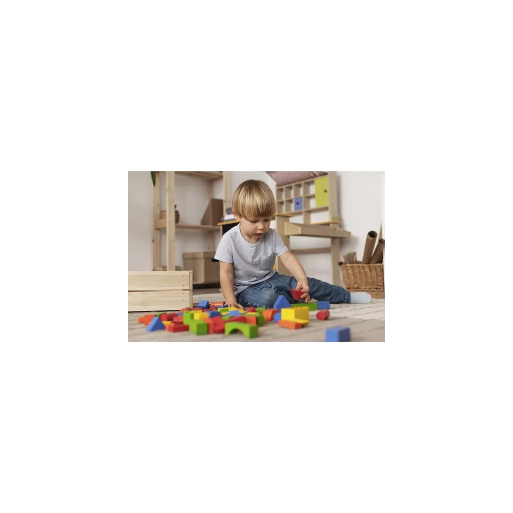 Różnorodne kształty i kolory klocków drewnianych Kruzzel