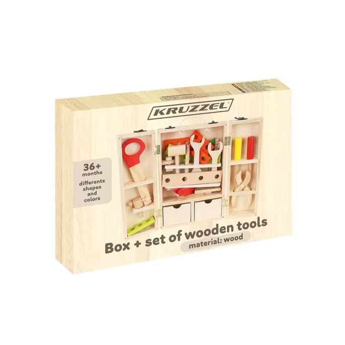 zbliżenie na narzędzia dołączone do drewnianej skrzynki