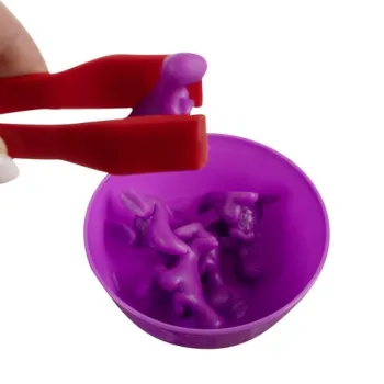 zestaw zapakowany w przezroczystą tubę z tworzywa sztucznego