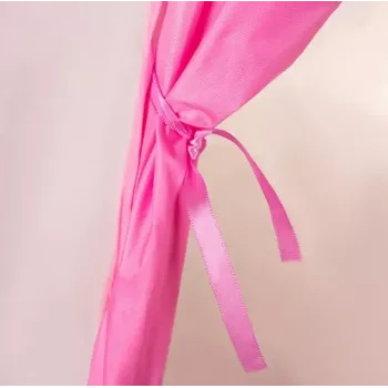 pełen zestaw: namiot, lampki cotton balls i pokrowiec ułożone razem