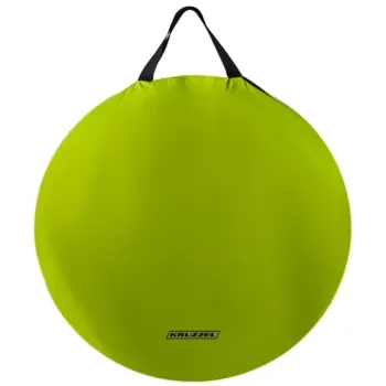 zbliżenie na pokrowiec do przechowywania namiotu