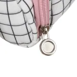 piórnik z obydwoma zamkami zamkniętymi