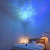 regulowana głowa astronauty ustawiona w innym kierunku