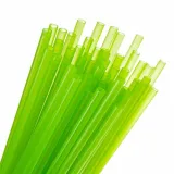 zielone nakrycie zaprezentowane razem z klockami zestawu