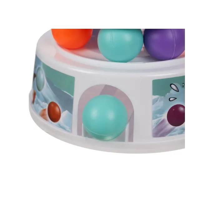 Zbliżenie na pingwina umieszczonego na kopule wieży