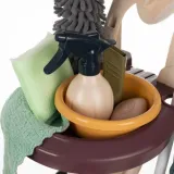 miotełka do kurzu z mikrofibry w dziecięcym zestawie do sprzątania