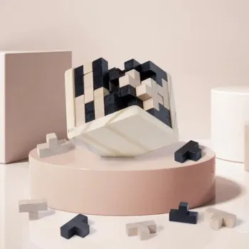 Drewniana układanka logiczna z klocków w kształcie literki T