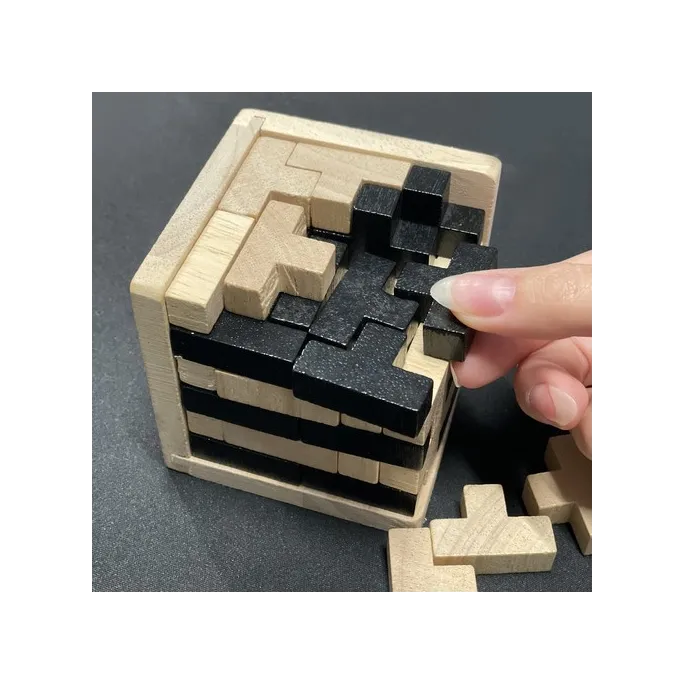 Klocki z literką T przygotowane do startu zabawy