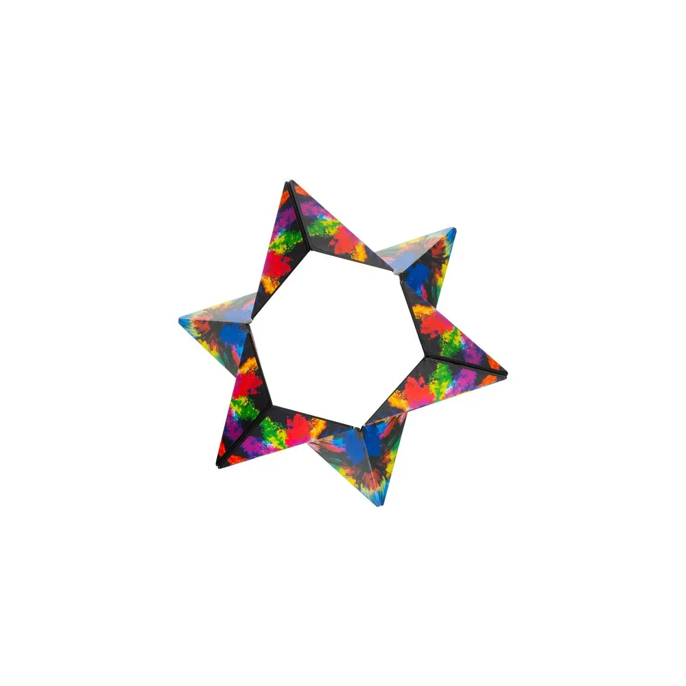 Antystresowa kostka ułożona w figurę geometryczną