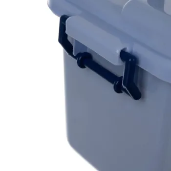 realistycznie odwzorowany słoń z zestawu figurek kruzzel