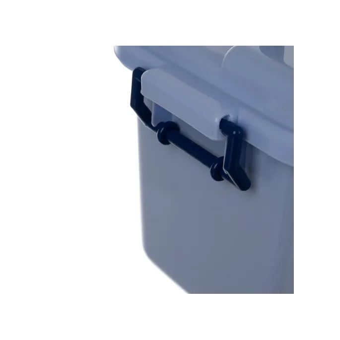 realistycznie odwzorowany słoń z zestawu figurek kruzzel