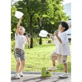 Zbliżenie na kolorowy dysk i elementy wyrzutni Kruzzel 24840