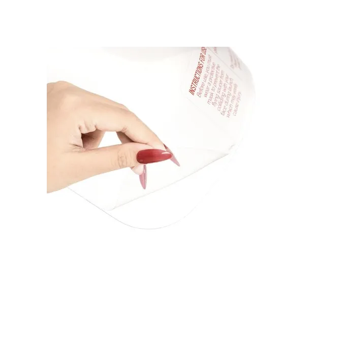 Elementy wykonane z trwałych tworzyw – odpornych na uszkodzenia