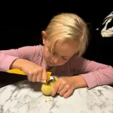 wyeksponowany zestaw kruzzel 24982 w aranżacji domowej