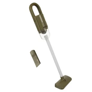 Detail imitacji śmieci i ścierki z zestawu do sprzątania Kruzzel