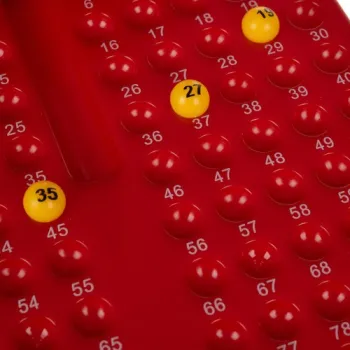 Bezpieczne komponenty wykonane z tworzywa i papieru w grze Bingo Kruzzel