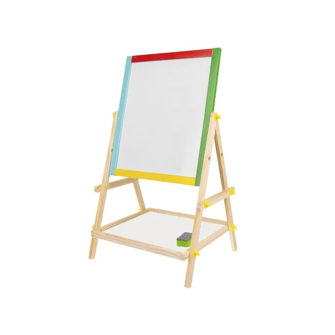 Półka pod tablicą z akcesoriami uporządkowanymi na swoim miejscu