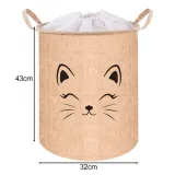 Zbliżenie na dwa uchwyty kosza ułatwiające przenoszenie