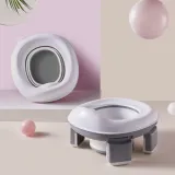 Antypoślizgowe i blokowane nóżki nocnika turystycznego Kruzzel 25510