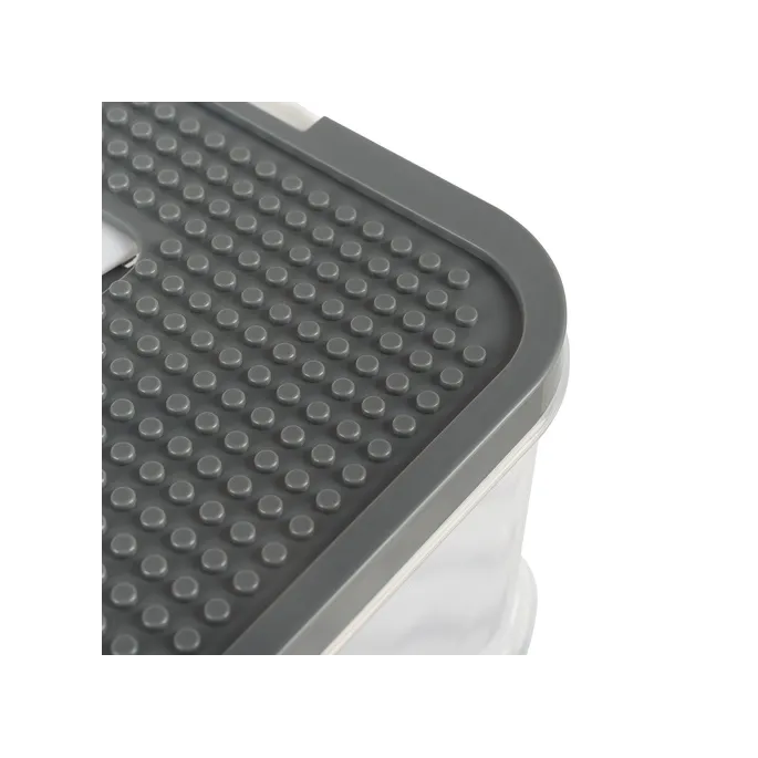 Organizer na klocki Kruzzel 25757 ustawiony w dziecięcym pokoju