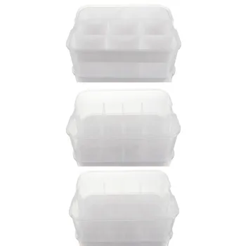 pudełko z klockami gotowe do przenoszenia